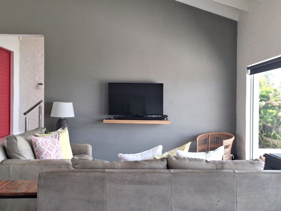 3 Bedroom Property for Sale in Eastford Country Estate Western Cape